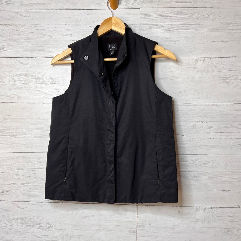 Eileen Fisher Vest Womens Size PP Black Fleece Lining Snaps Mature Cotton Blend
